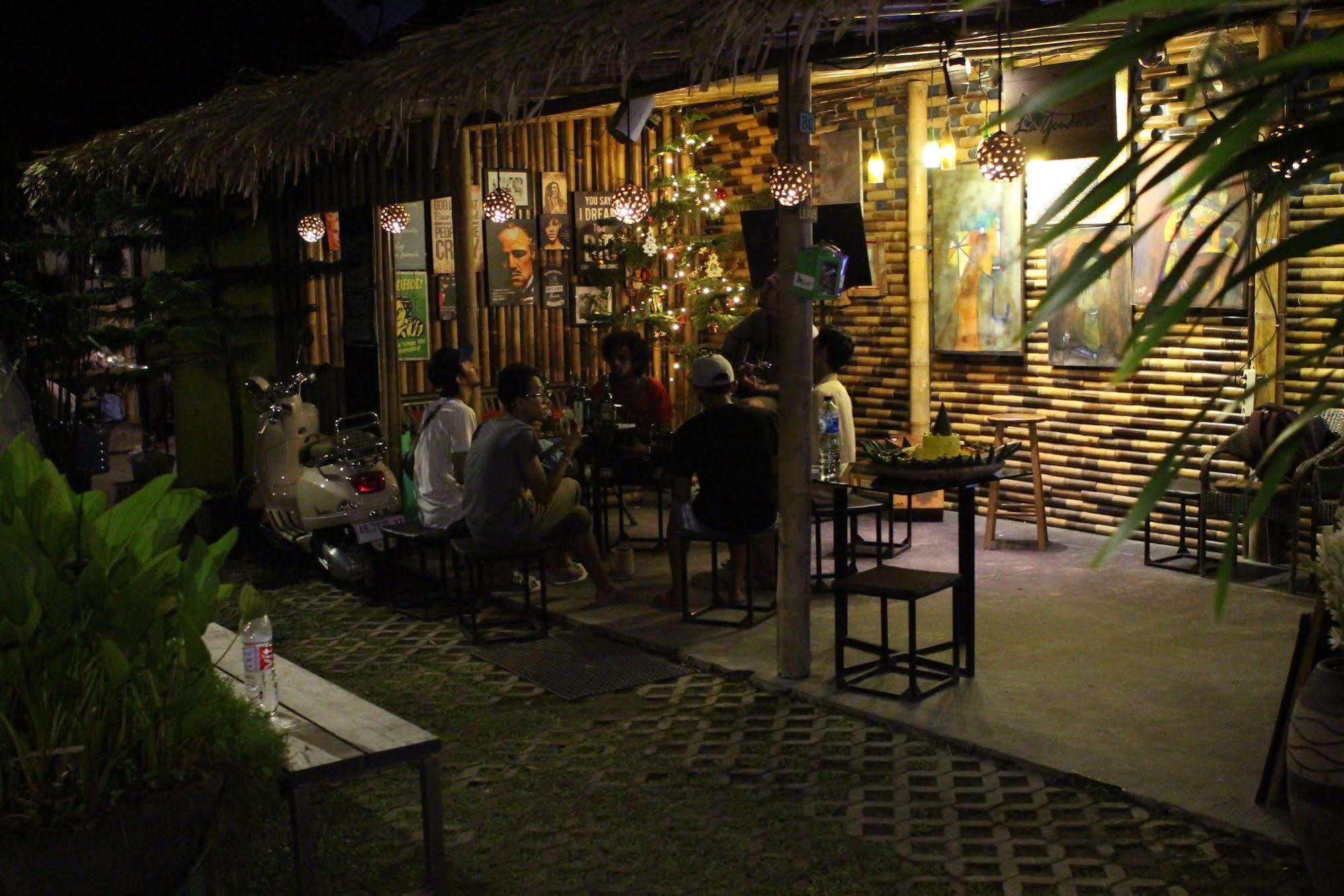 Venezia Homestay And Garden ยอกยาการ์ตา ภายนอก รูปภาพ